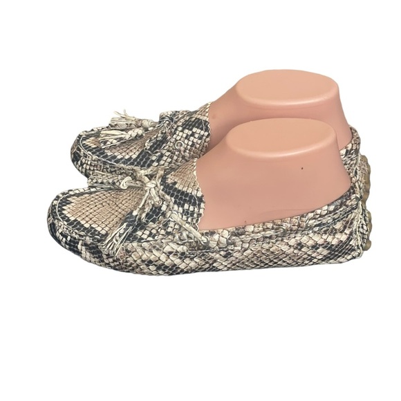 Coach Nadia Driving Mocs Bow Tassel
Loafers Snake Print Leather Shoe Flats 5.5B - Picture 4 of 16